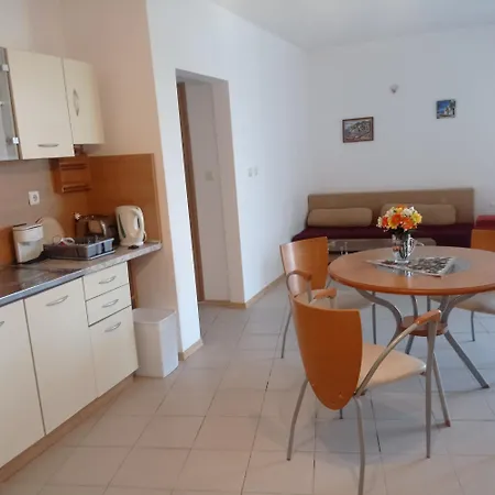 Modern 2 Bedroom In Location In Sunny Just 150 Meters From Casino Platinum サニービーチ
